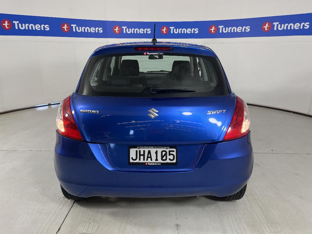 Photo '6' of Suzuki Swift Photo '6' of Suzuki Swift