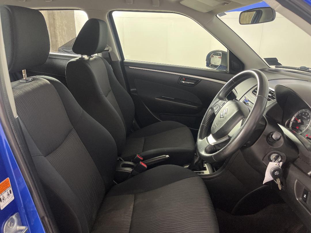 Photo '16' of Suzuki Swift Photo '16' of Suzuki Swift