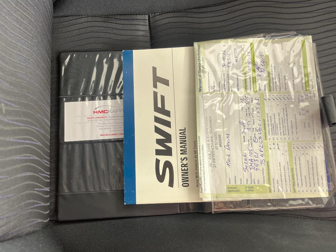 Photo '25' of Suzuki Swift Photo '25' of Suzuki Swift