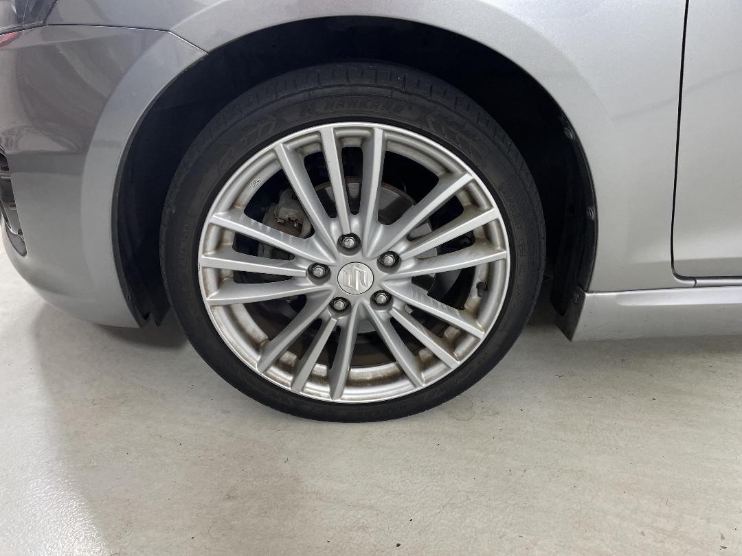 Photo '10' of Suzuki Swift