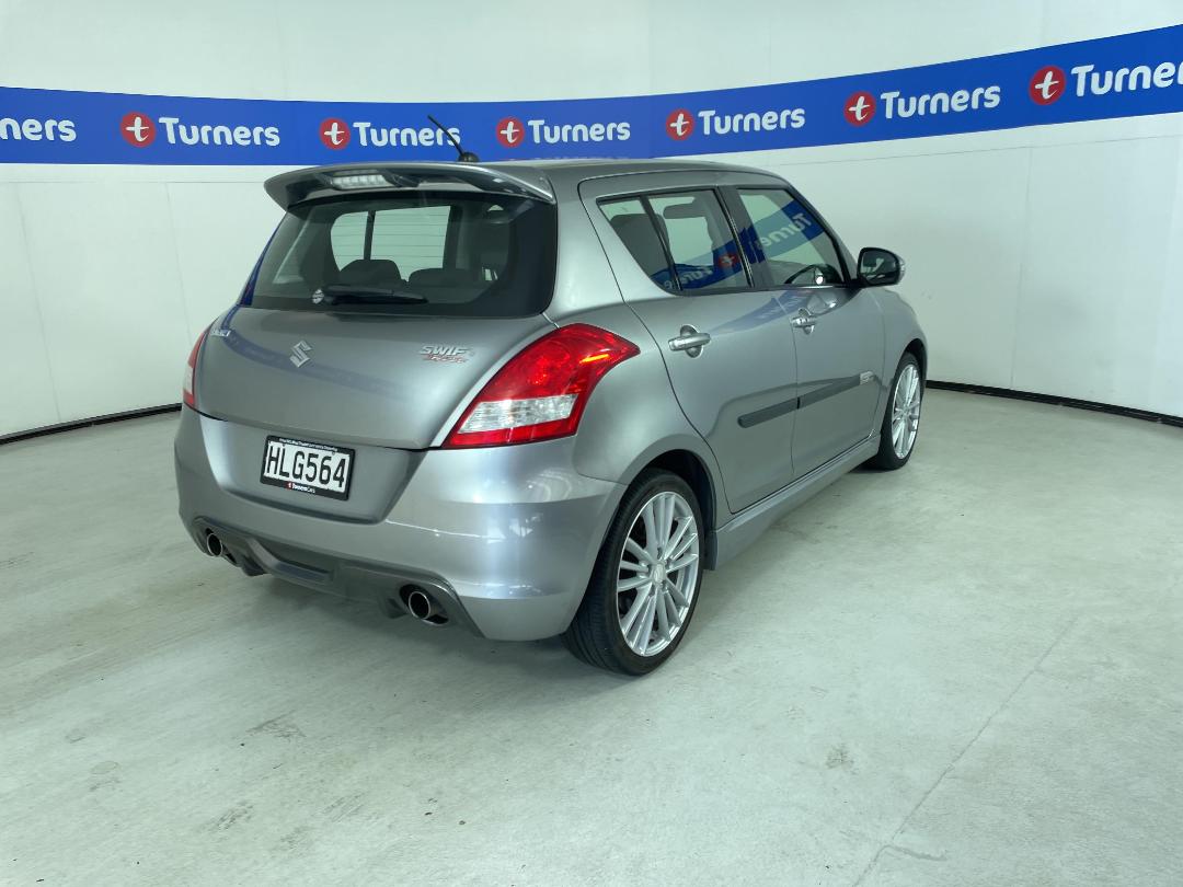 Photo '7' of Suzuki Swift