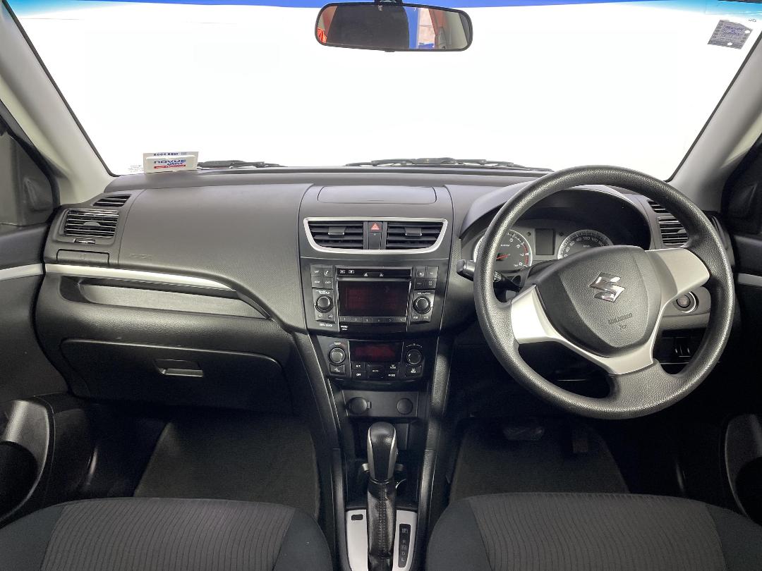 Photo '17' of Suzuki Swift Photo '17' of Suzuki Swift