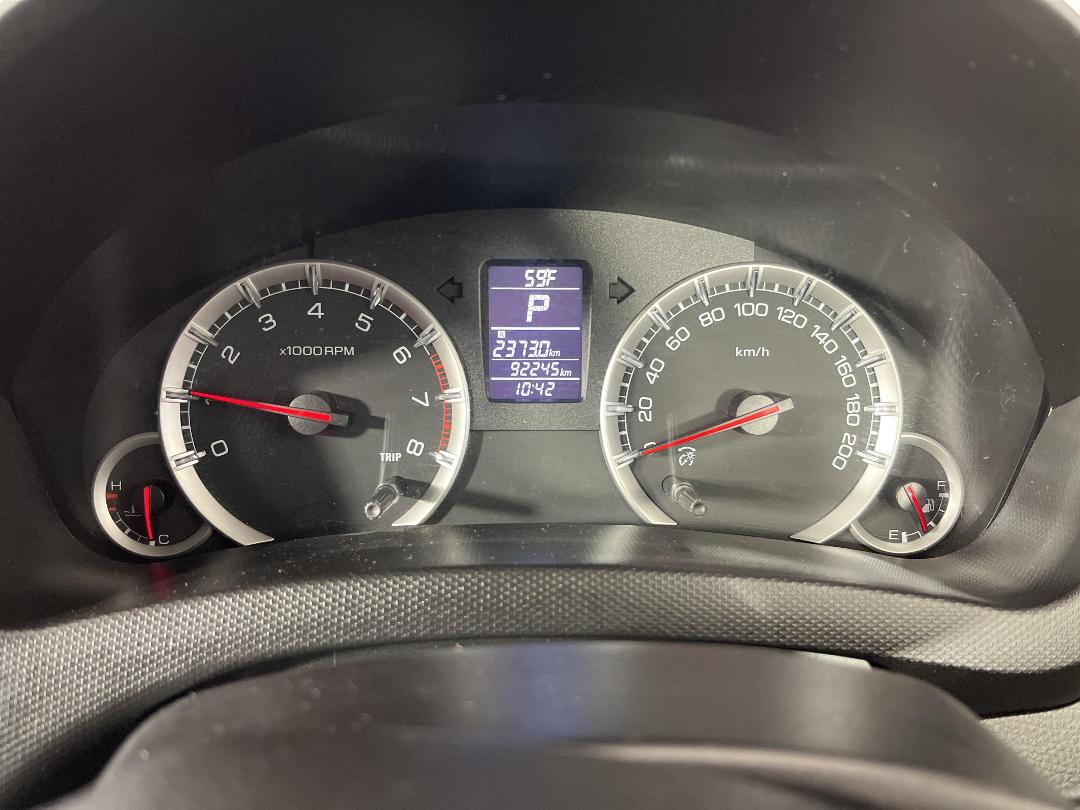 Photo '21' of Suzuki Swift Photo '21' of Suzuki Swift