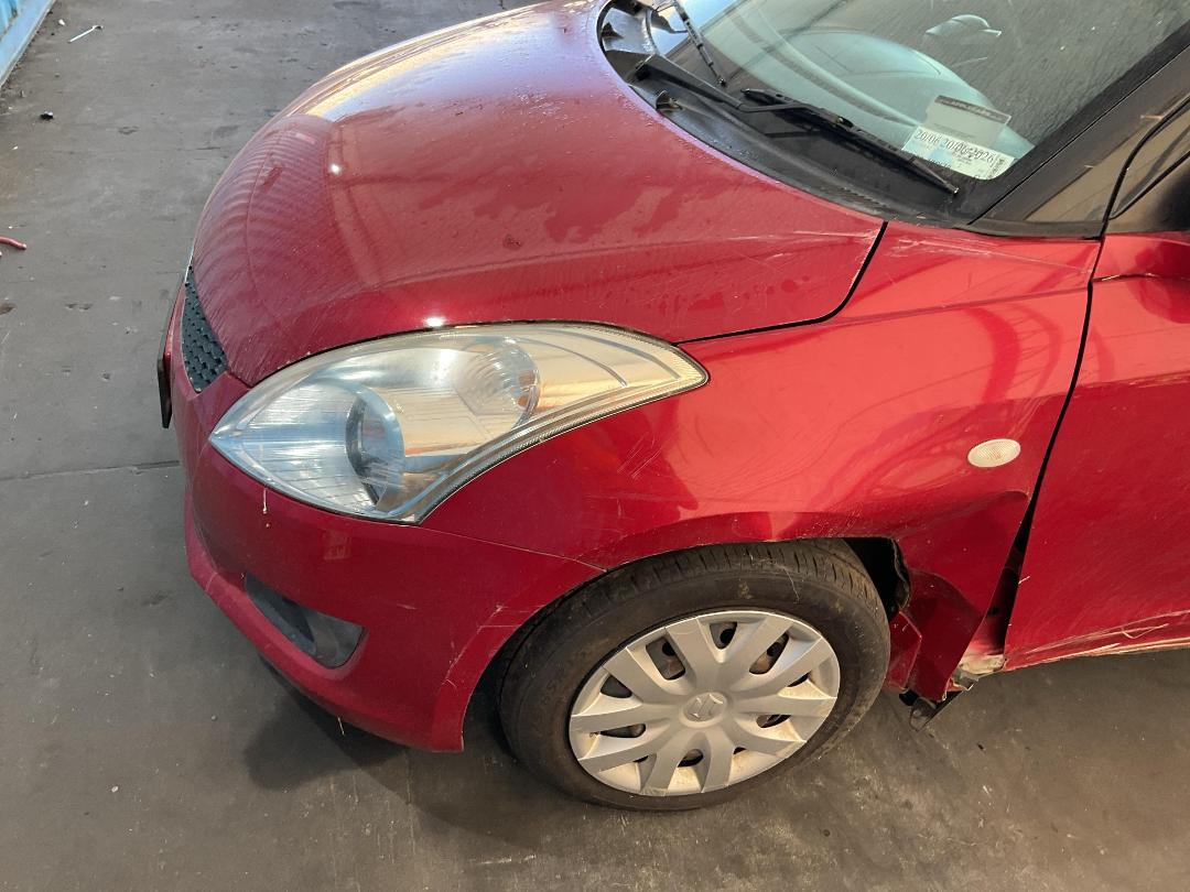 Photo '6' of Suzuki Swift