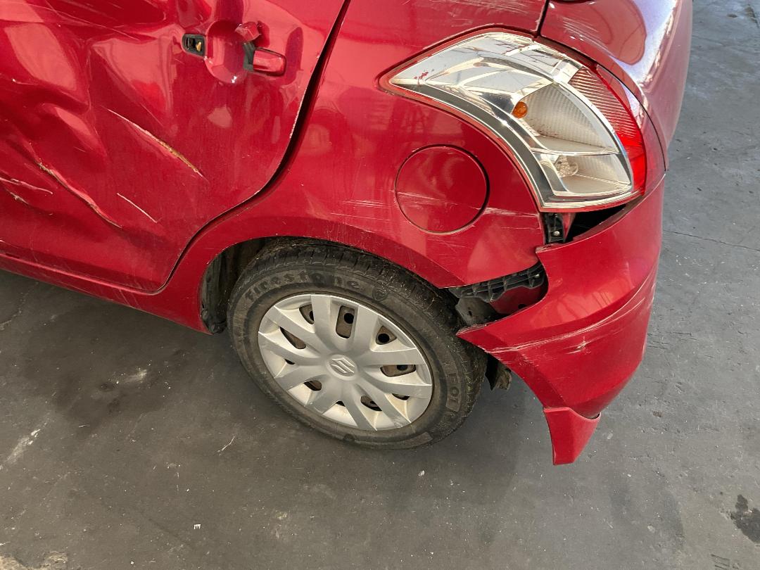 Photo '10' of Suzuki Swift