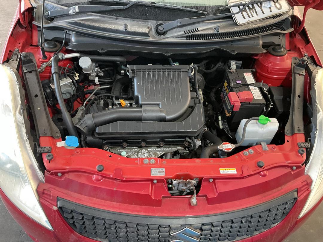 Photo '17' of Suzuki Swift