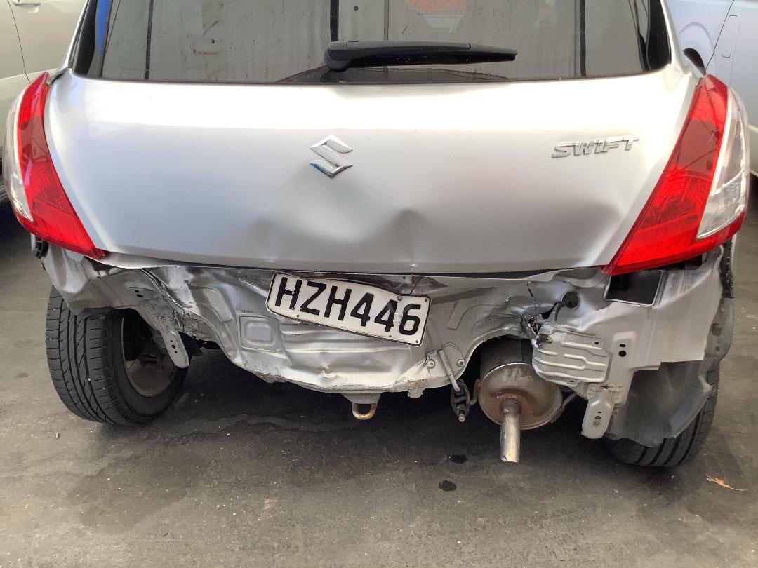 Photo '5' of Suzuki Swift