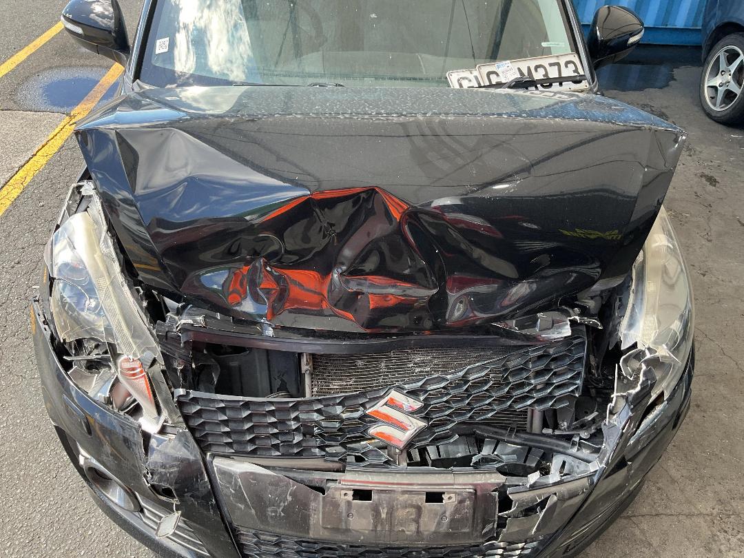 Photo '11' of Suzuki Swift Sport