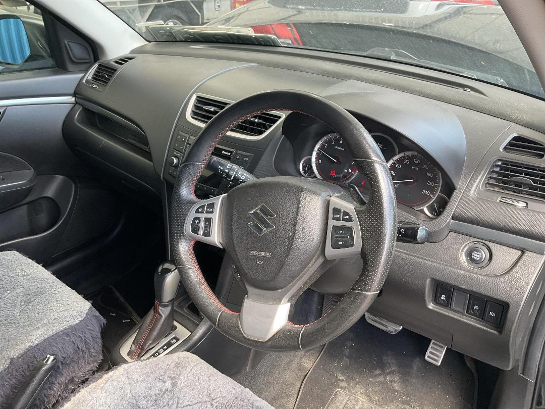 Photo '17' of Suzuki Swift Sport