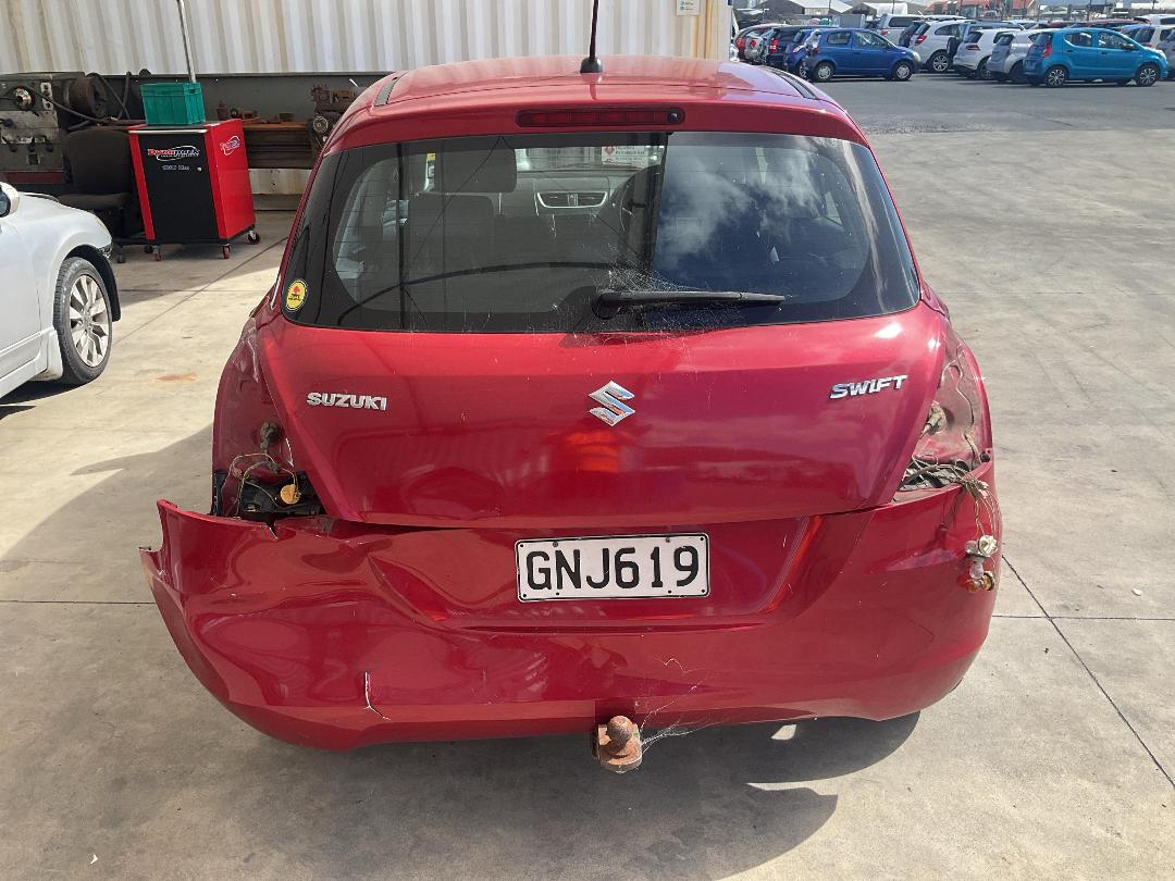 Photo '4' of Suzuki Swift Ltda