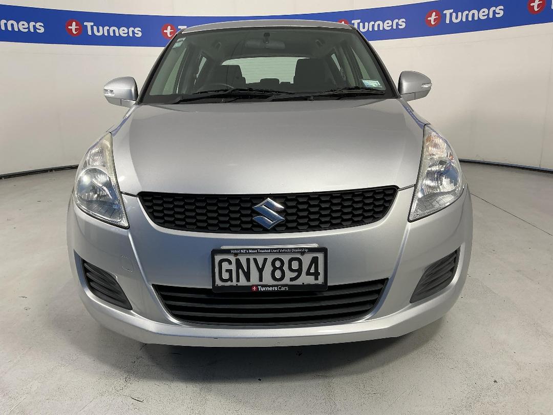 Photo '2' of Suzuki Swift Photo '2' of Suzuki Swift