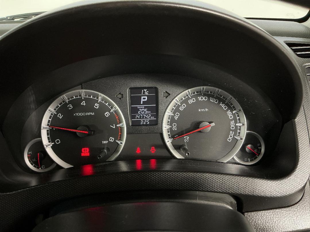 Photo '21' of Suzuki Swift Photo '21' of Suzuki Swift