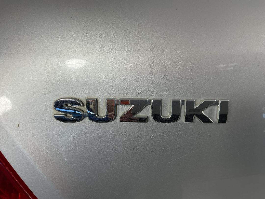 Photo '27' of Suzuki Swift Photo '27' of Suzuki Swift