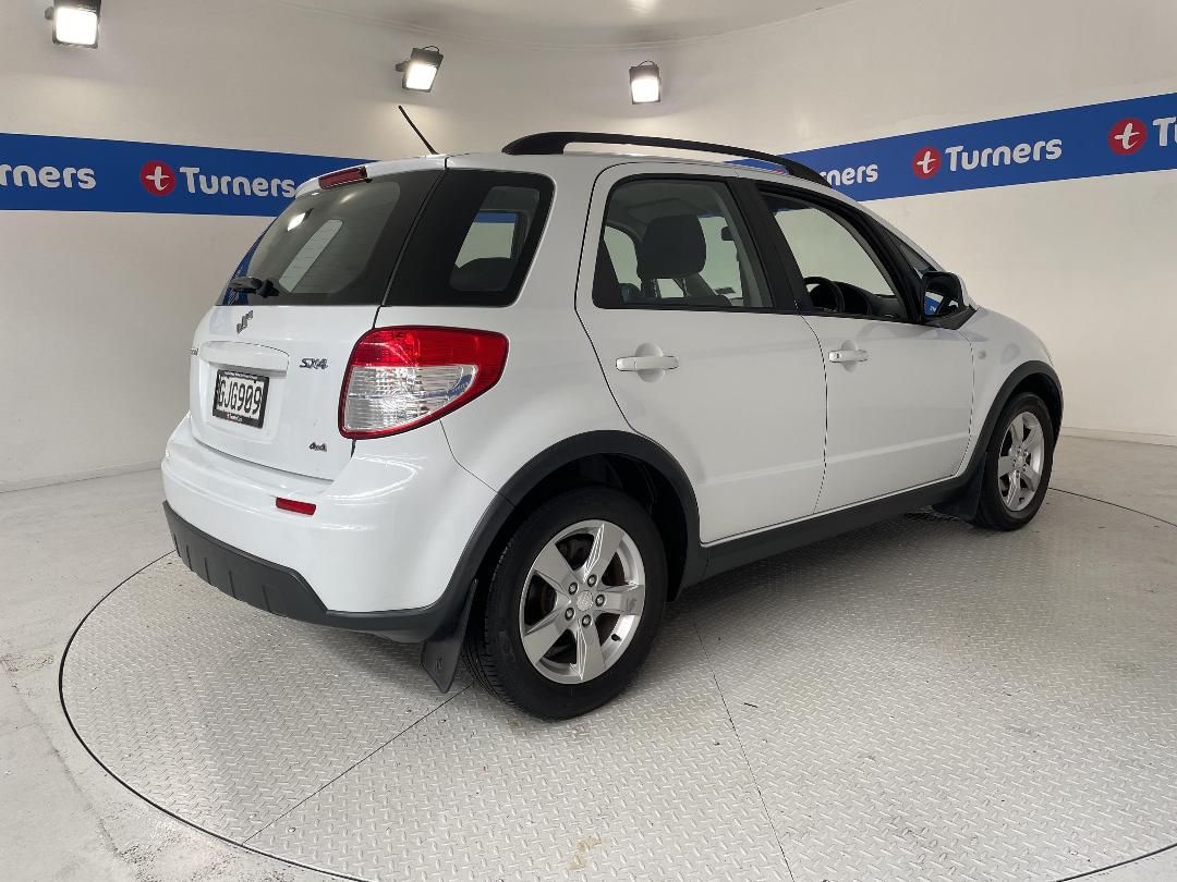 Photo '7' of Suzuki SX4 Photo '7' of Suzuki SX4