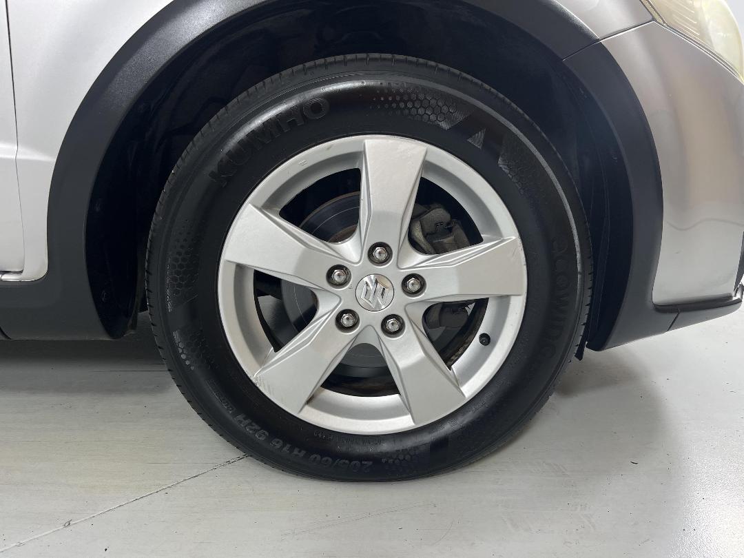 Photo '9' of Suzuki SX4