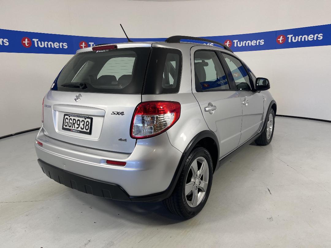 Photo '7' of Suzuki SX4