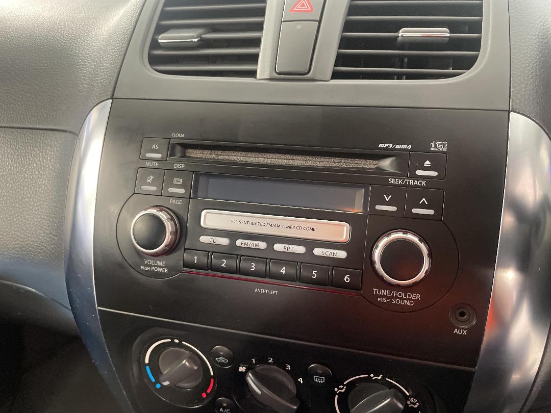 Photo '26' of Suzuki SX4