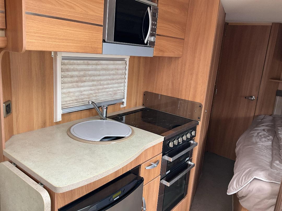 Photo '10' of Swift FAIRWAY 554 Caravan - Single Photo '10' of Swift FAIRWAY 554 Caravan - Single