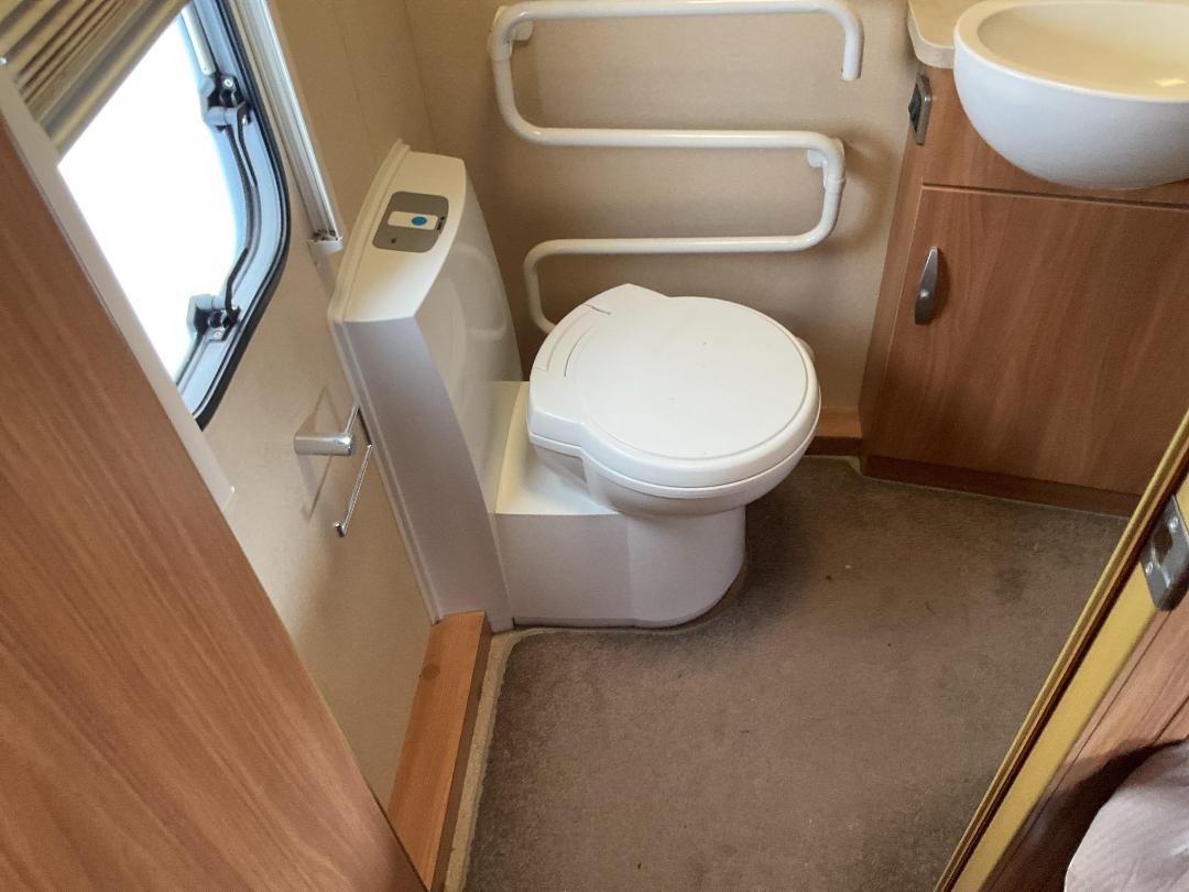 Photo '12' of Swift FAIRWAY 554 Caravan - Single Photo '12' of Swift FAIRWAY 554 Caravan - Single