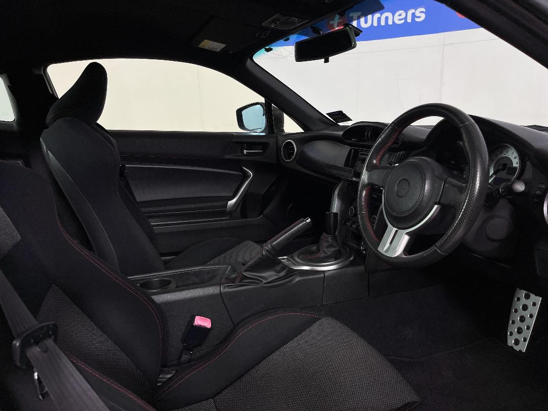 Photo '16' of Toyota 86