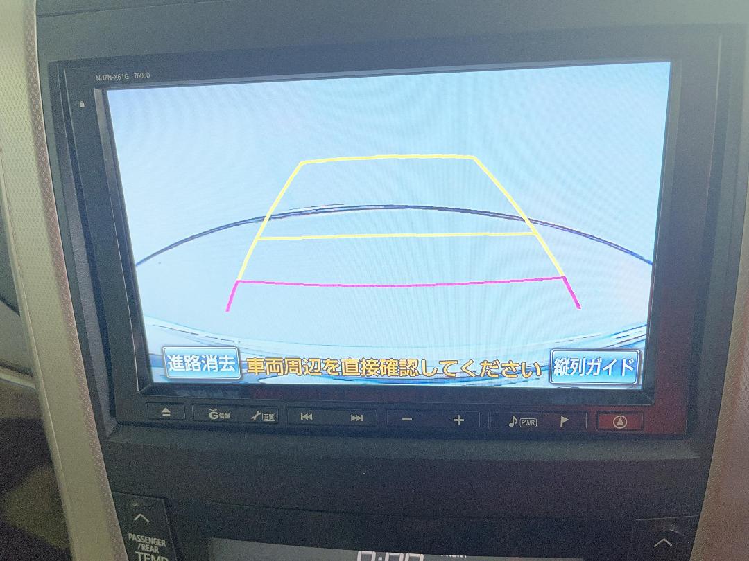 Photo '25' of Toyota Alphard