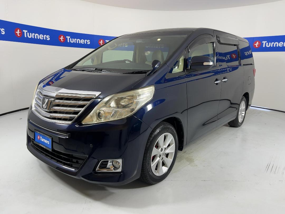 Photo '4' of Toyota Alphard Photo '4' of Toyota Alphard