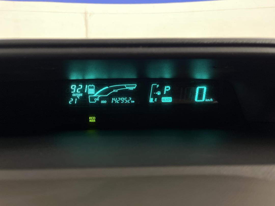 Photo '21' of Toyota Aqua