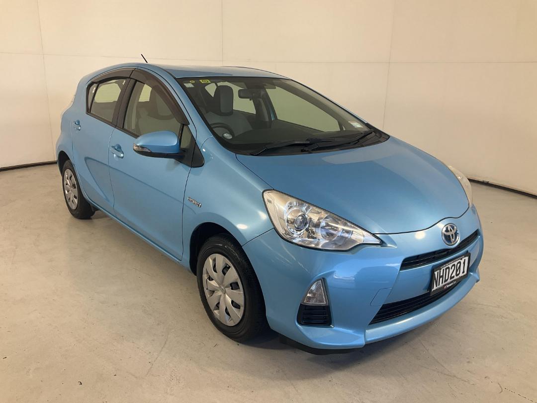 Used Toyota Aqua Hybrid 2012 Penrose Gavin Street at Turners Cars