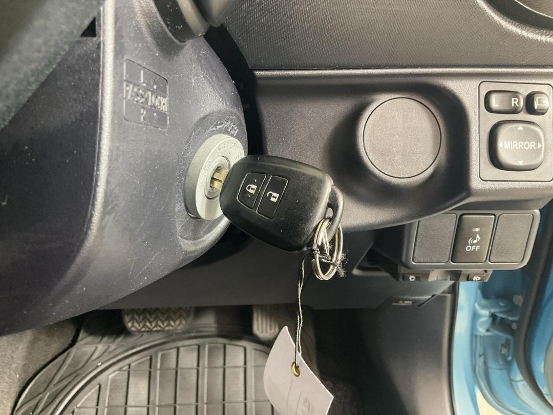 Used Toyota Aqua Hybrid 2012 Penrose Gavin Street at Turners Cars