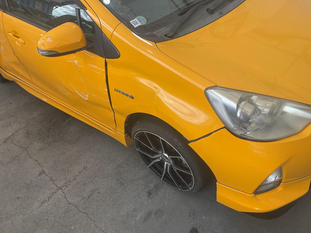 Photo '4' of Toyota Aqua Hybrid