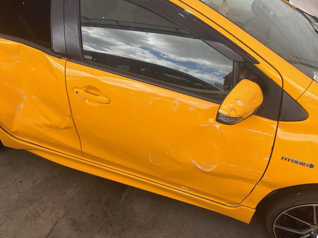 Photo '3' of Toyota Aqua Hybrid