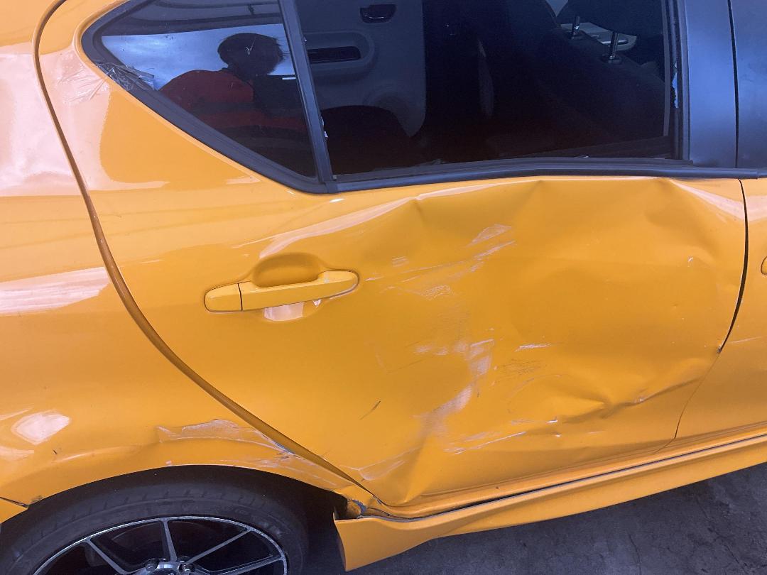 Photo '14' of Toyota Aqua Hybrid