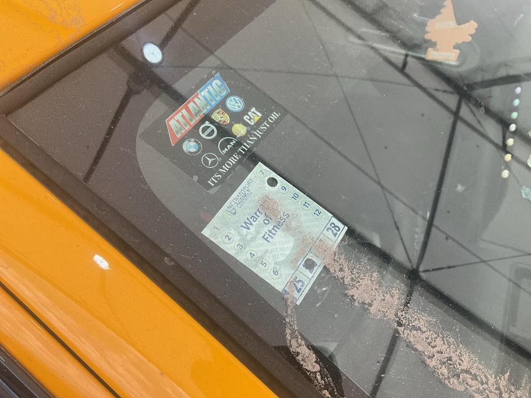 Photo '23' of Toyota Aqua Hybrid