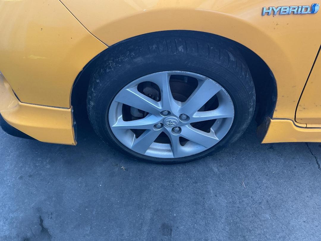 Photo '8' of Toyota Aqua