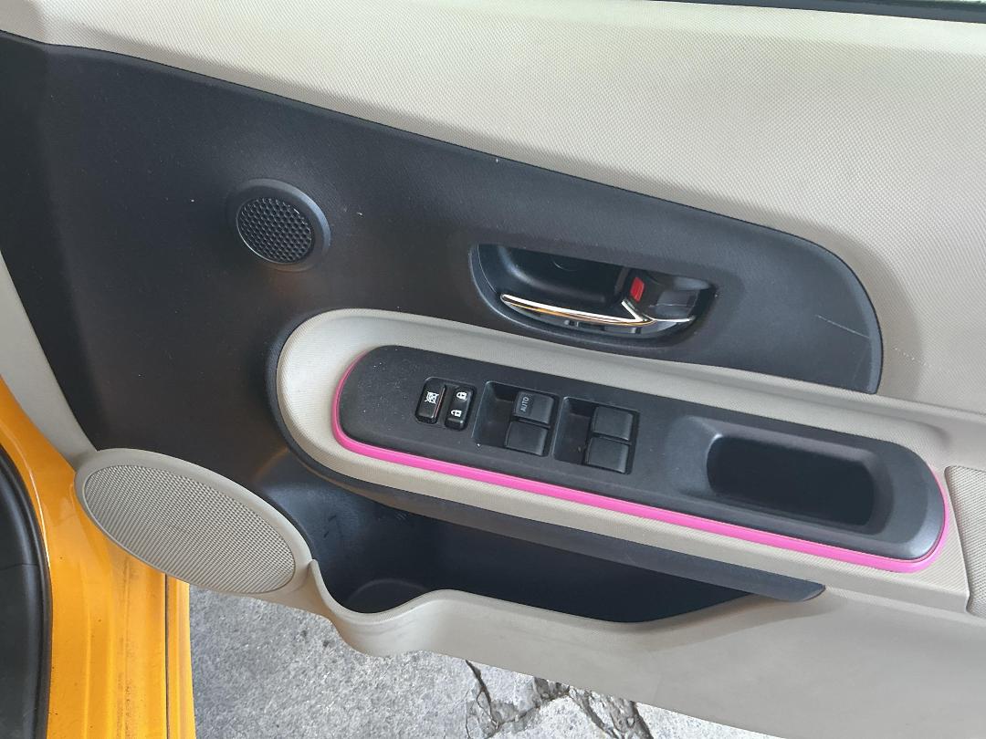 Photo '17' of Toyota Aqua