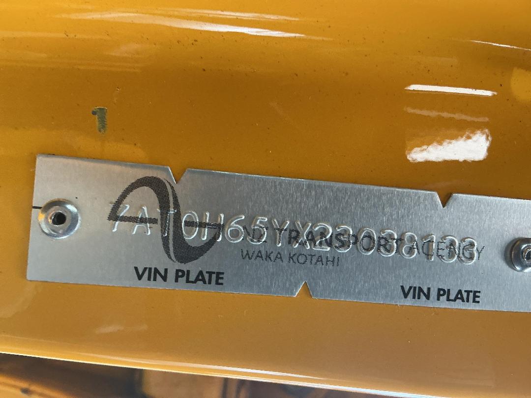 Photo '23' of Toyota Aqua