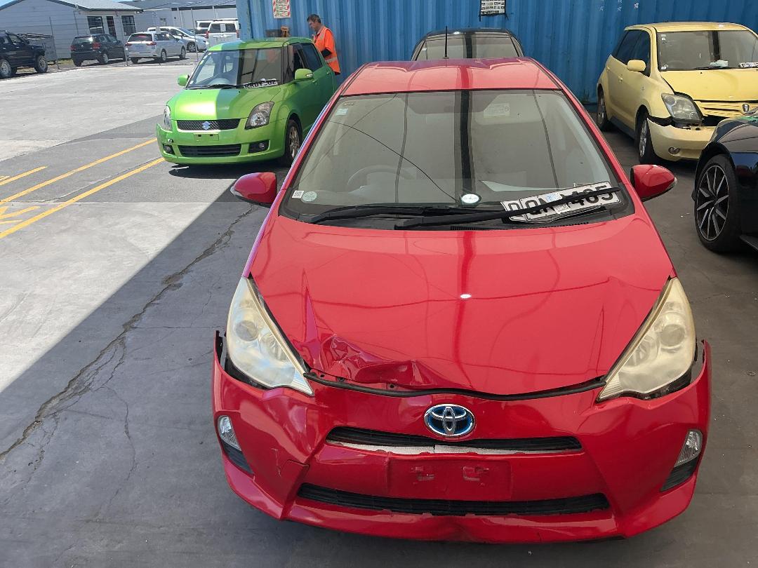 Photo '5' of Toyota Aqua Hybrid Photo '5' of Toyota Aqua Hybrid