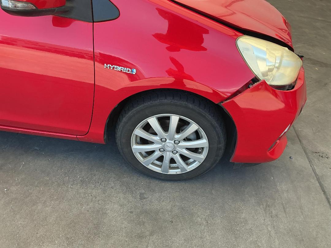 Photo '2' of Toyota Aqua Hybrid Photo '2' of Toyota Aqua Hybrid