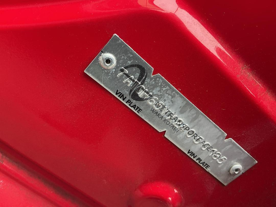 Photo '16' of Toyota Aqua Hybrid Photo '16' of Toyota Aqua Hybrid