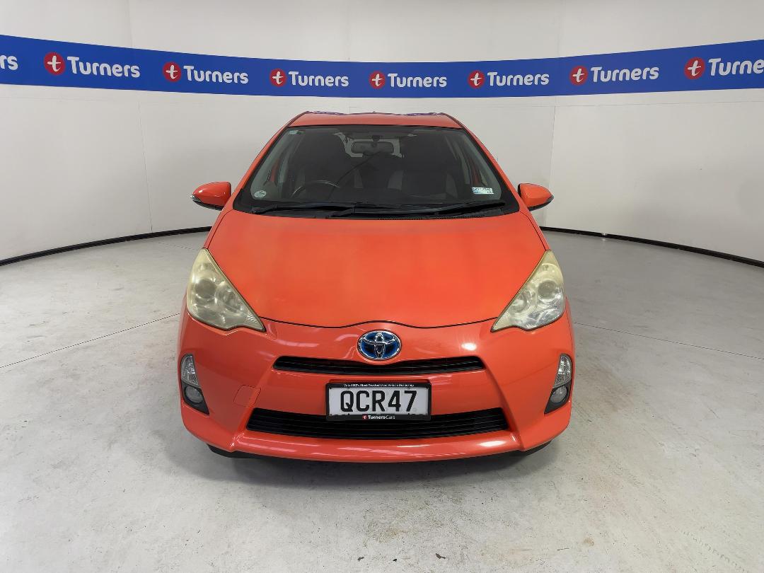 Photo '2' of Toyota Aqua