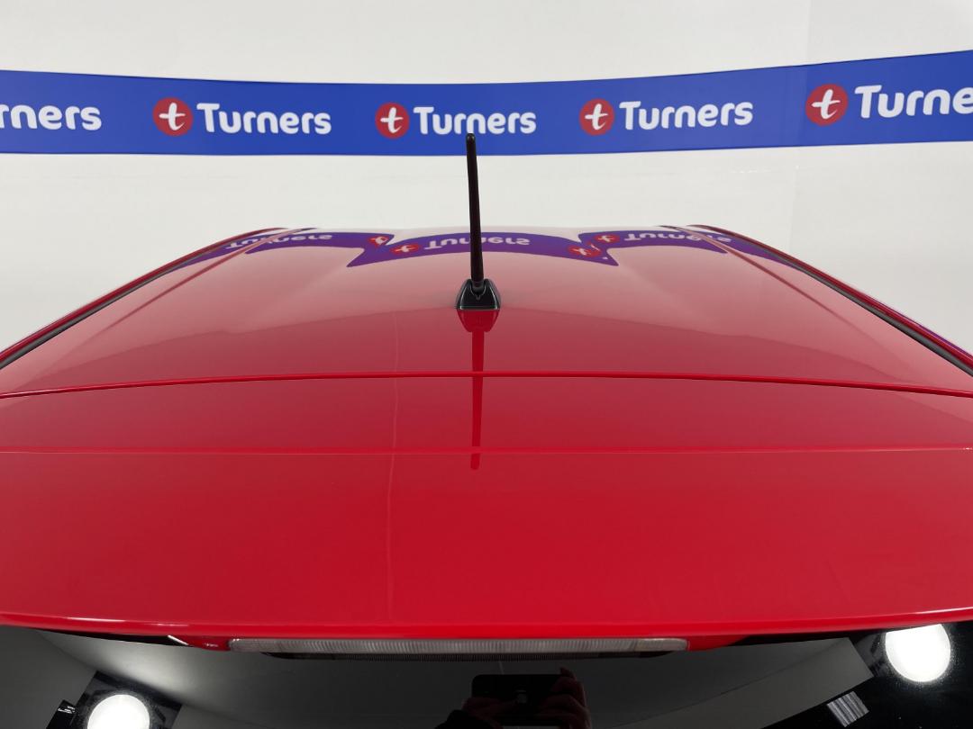 Photo '29' of Toyota Aqua Photo '29' of Toyota Aqua