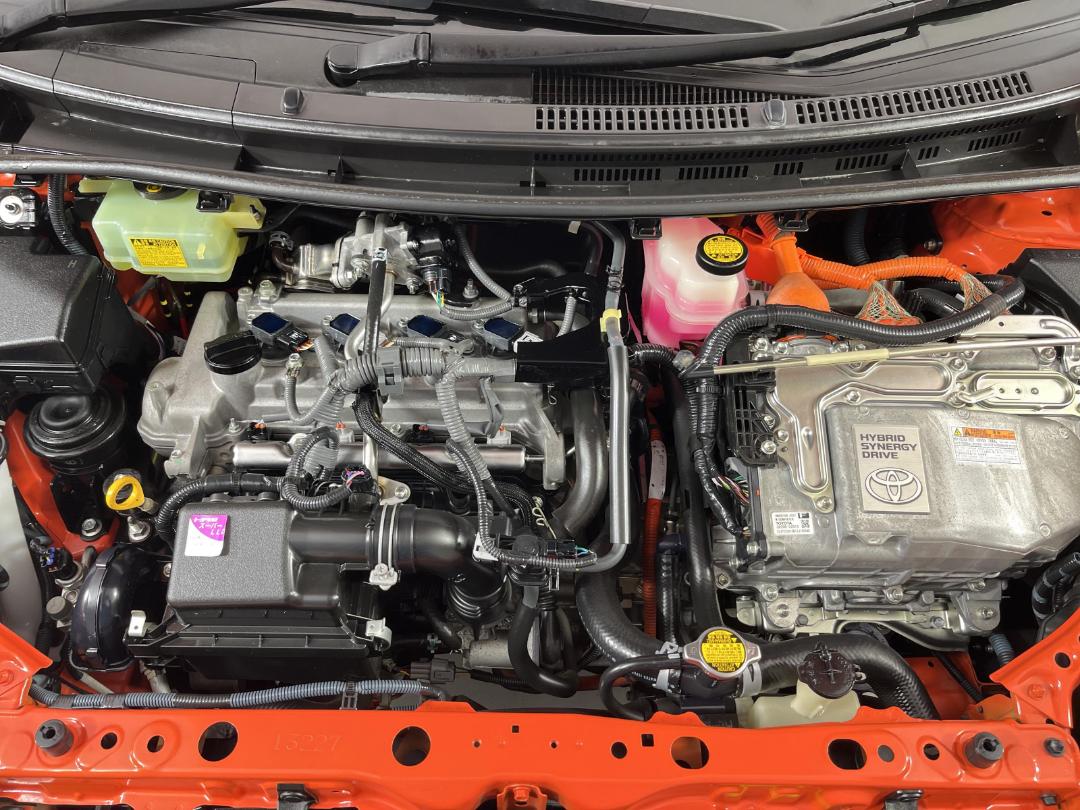 Photo '13' of Toyota Aqua Photo '13' of Toyota Aqua