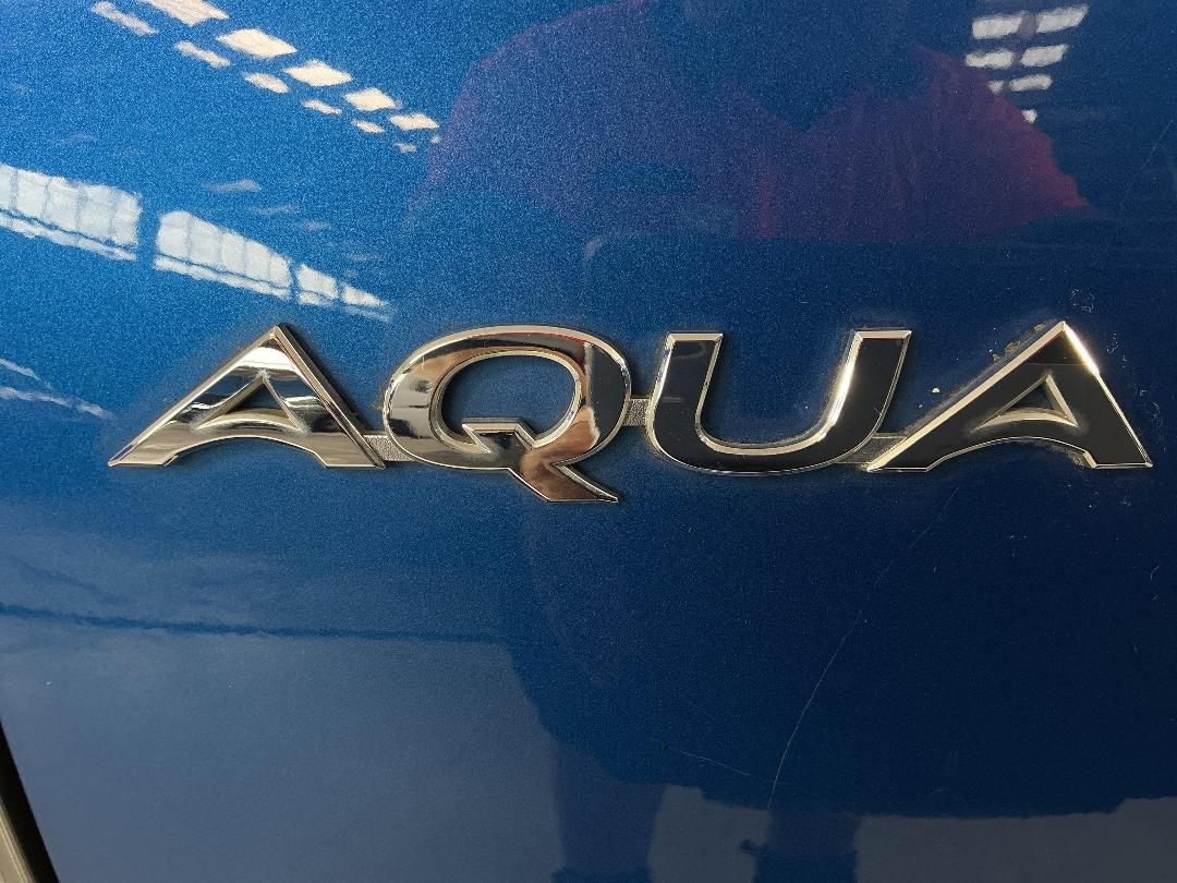 Photo '27' of Toyota Aqua Photo '27' of Toyota Aqua