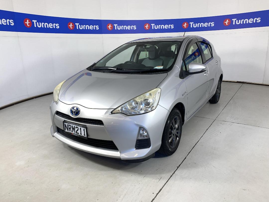 Photo '4' of Toyota Aqua