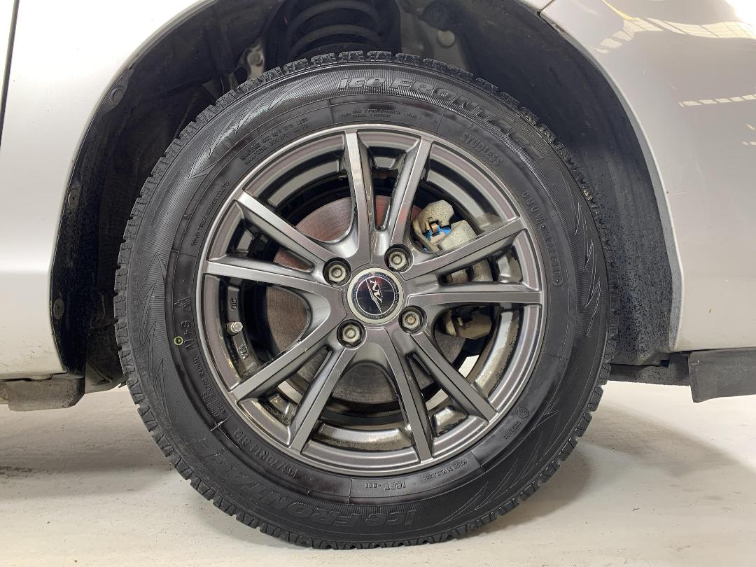 Photo '9' of Toyota Aqua