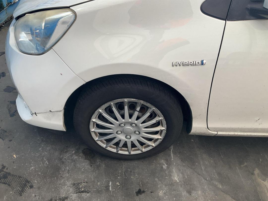 Photo '19' of Toyota Aqua Hybrid Photo '19' of Toyota Aqua Hybrid