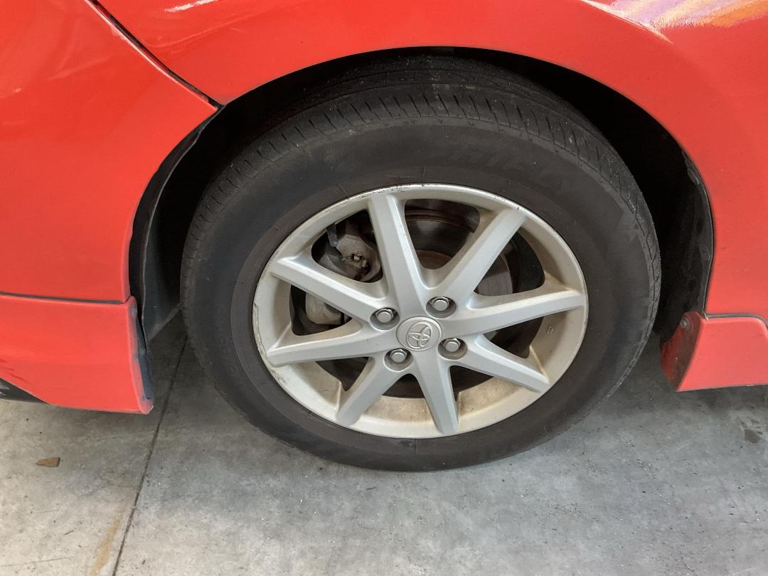 Photo '11' of Toyota Aqua Hybrid Photo '11' of Toyota Aqua Hybrid