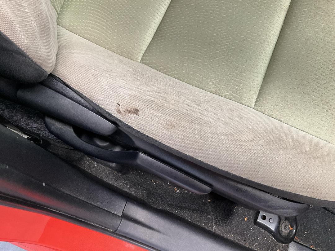 Photo '21' of Toyota Aqua Hybrid Photo '21' of Toyota Aqua Hybrid