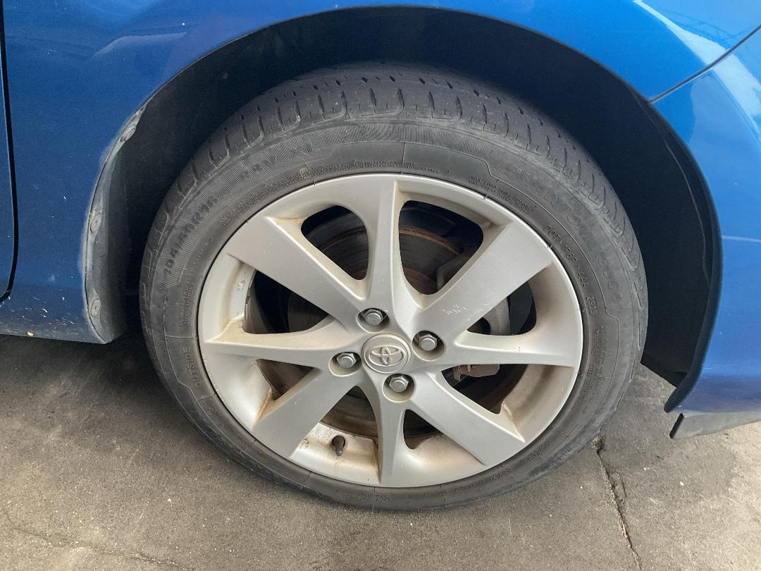 Photo '14' of Toyota Aqua Photo '14' of Toyota Aqua