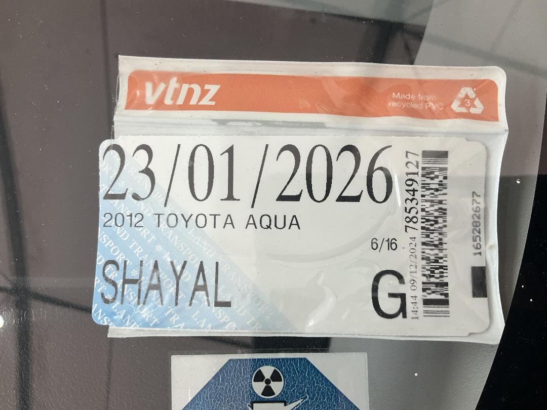 Photo '22' of Toyota Aqua Photo '22' of Toyota Aqua